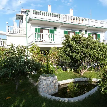 With A Parking Space Palit, Rab - 14996 Apartment Palit