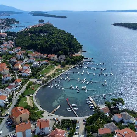 With Parking Space Palit, Rab - 14996 *